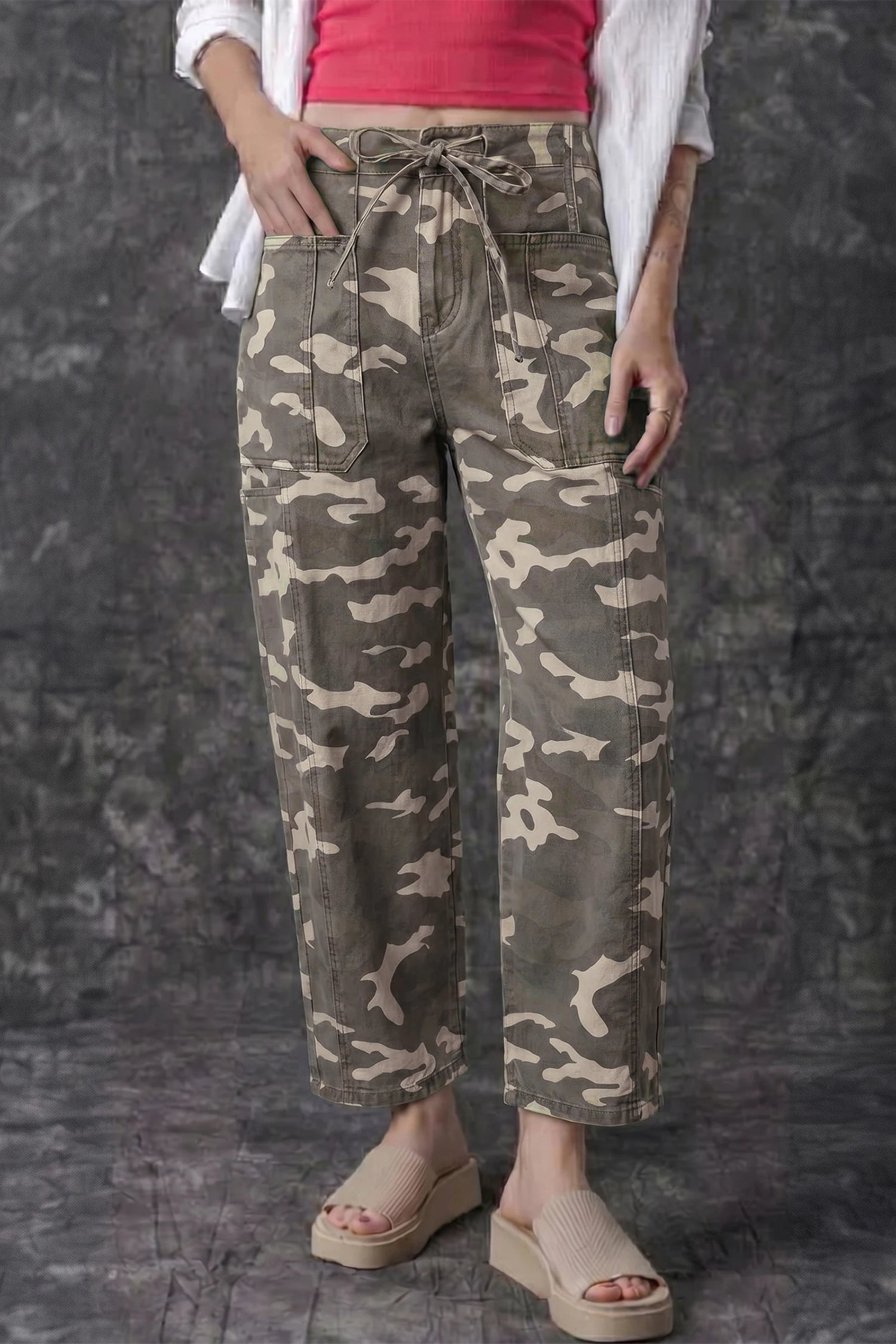 Green Leopard Printed Drawstring Elastic Waistband Pocketed Barrel Jeans